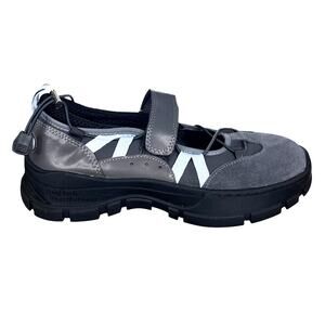 Rockfish Weatherwear Women’s Brynn Grey Suede Adjustable Sneakers Size 39 US 8